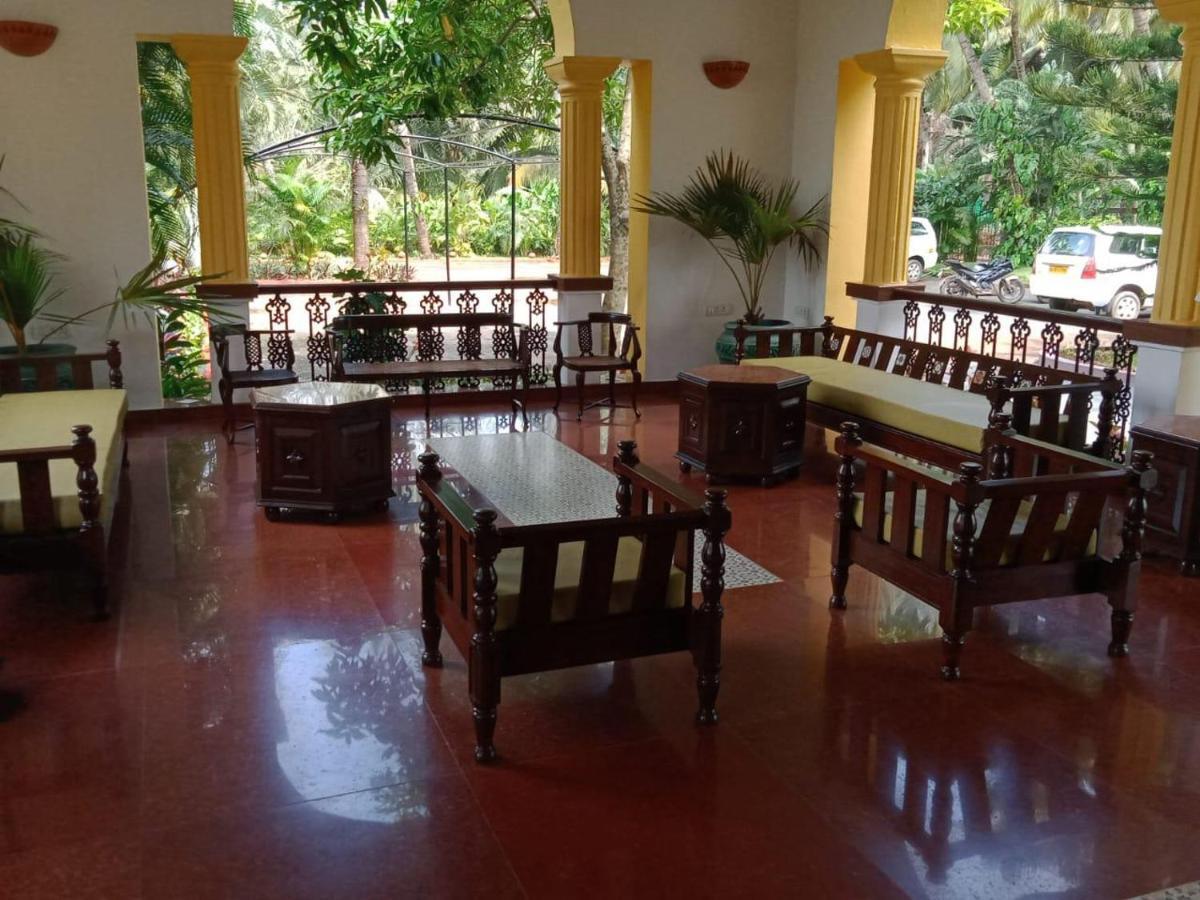 Coconut Grove Beach Resort Colva Εξωτερικό φωτογραφία