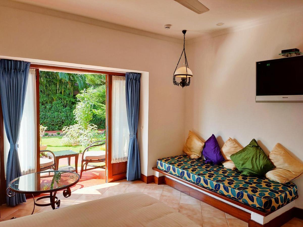 Coconut Grove Beach Resort Colva Εξωτερικό φωτογραφία