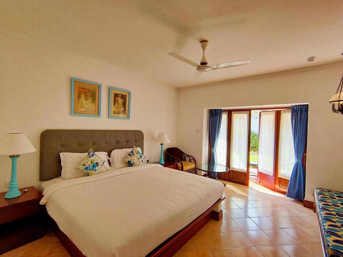 Coconut Grove Beach Resort Colva Εξωτερικό φωτογραφία
