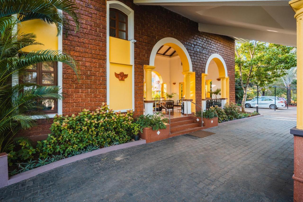 Coconut Grove Beach Resort Colva Εξωτερικό φωτογραφία